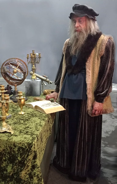 Коперник, лорд, пэр, дворянин, сэр, паж, герцог, граф, венеция, карнавал, прокат, костюм прокат москва, аренда костюма москва, карнавальный костюм москва, аренда карнавального костюма москва.